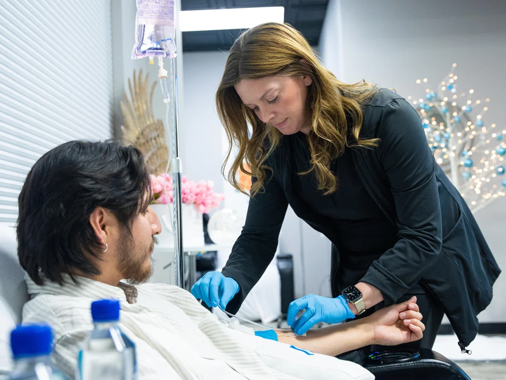 Patient getting vitamin injections at Revive Medical Spa in Farmington Hills, MI